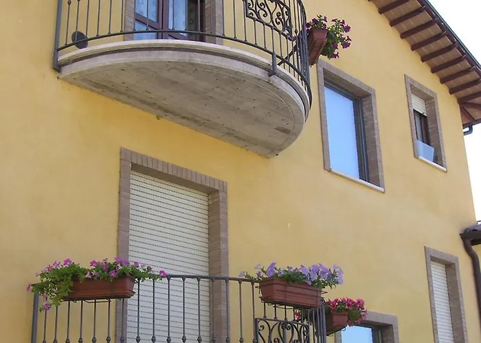 Le 2 Rose 酒店 新塞韦里诺马尔凯