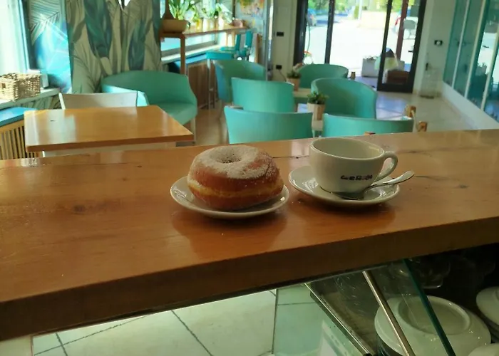 Le 2 Rose 酒店 新塞韦里诺马尔凯